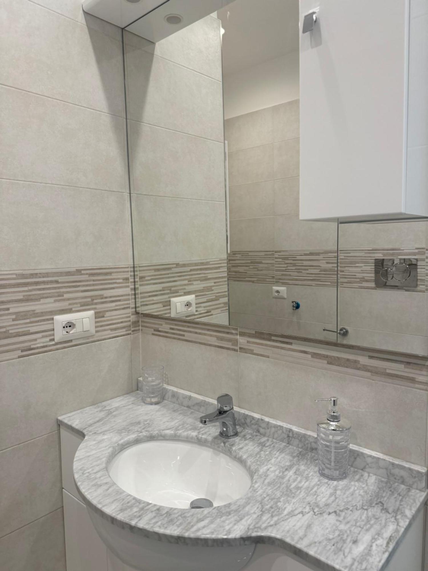 Casa Erminia Apartment Caserta Luaran gambar