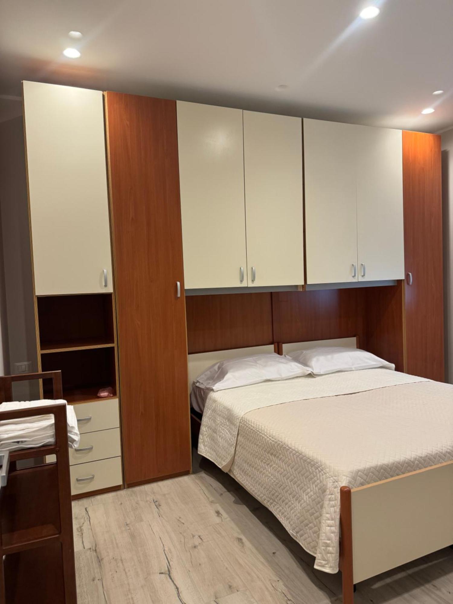 Casa Erminia Apartment Caserta Luaran gambar