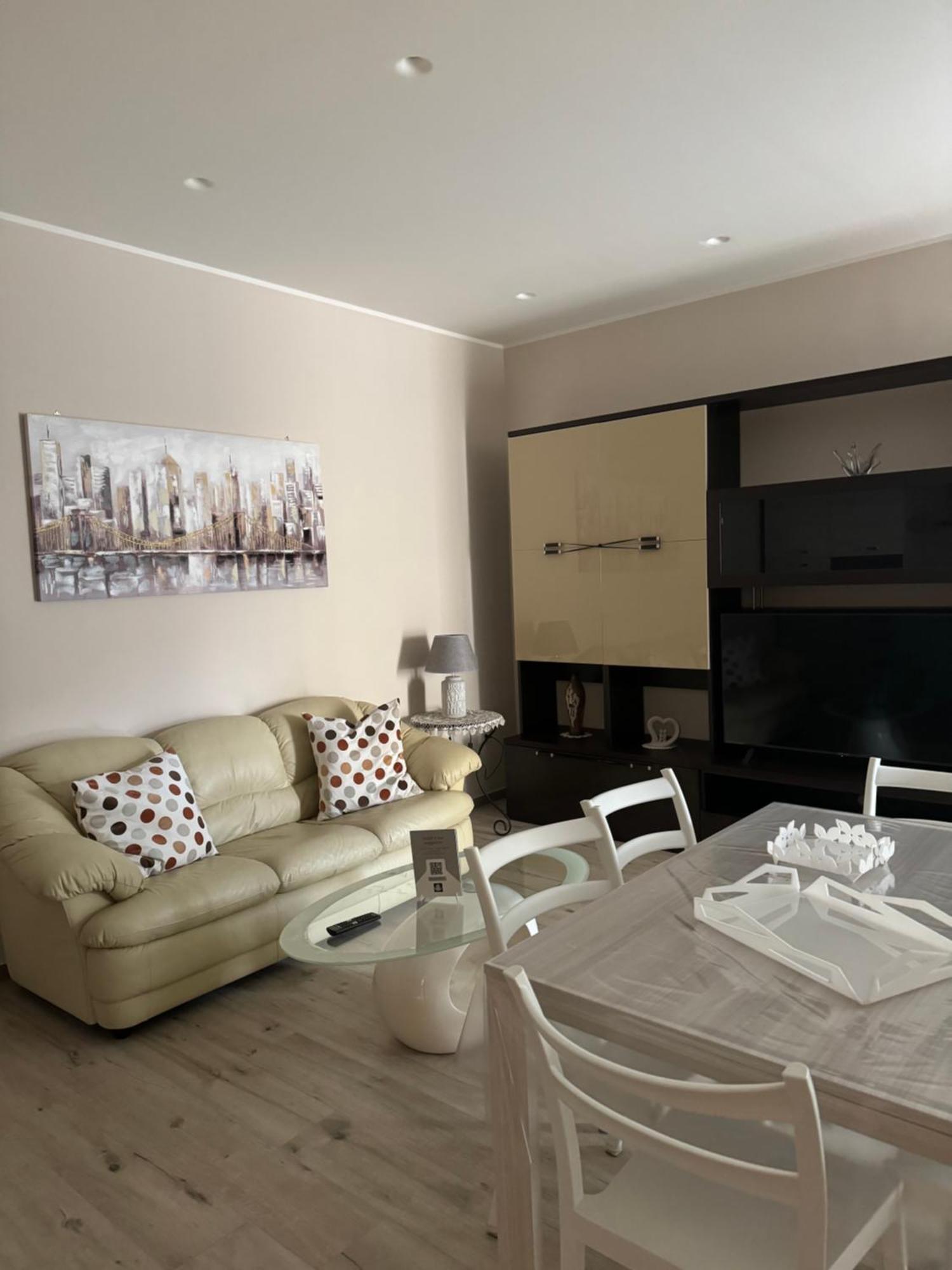 Casa Erminia Apartment Caserta Bilik gambar